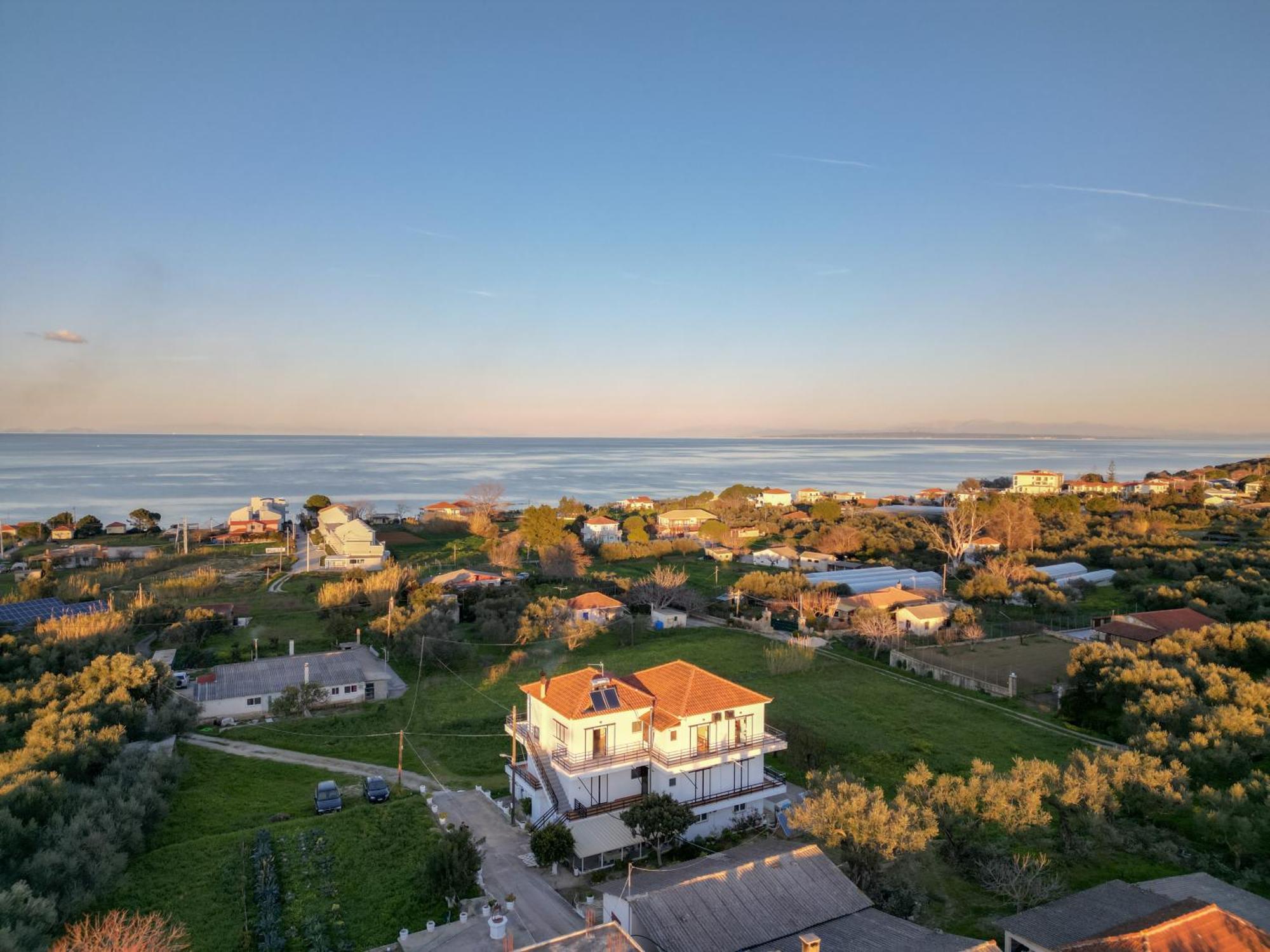 Kır Evi Ocean Breeze Apartment *